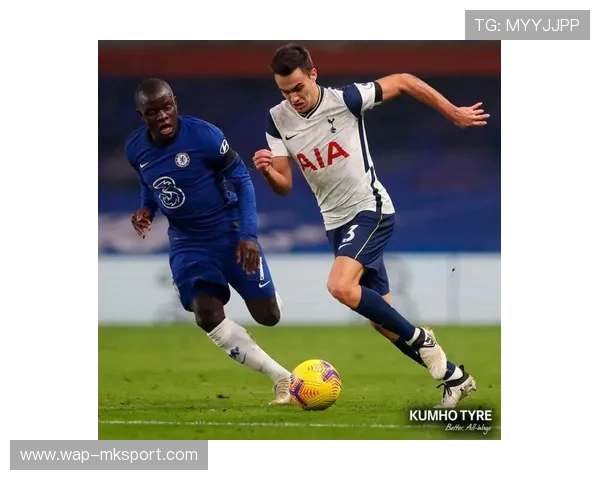 罗登伤缺利兹联,后防线重组迎考验 罗登伤缺利兹联,后防线重组迎考验